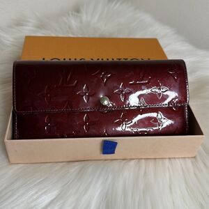 💯 Authentic Louis Vuitton Vernis  Sarah Long Wallet🍀